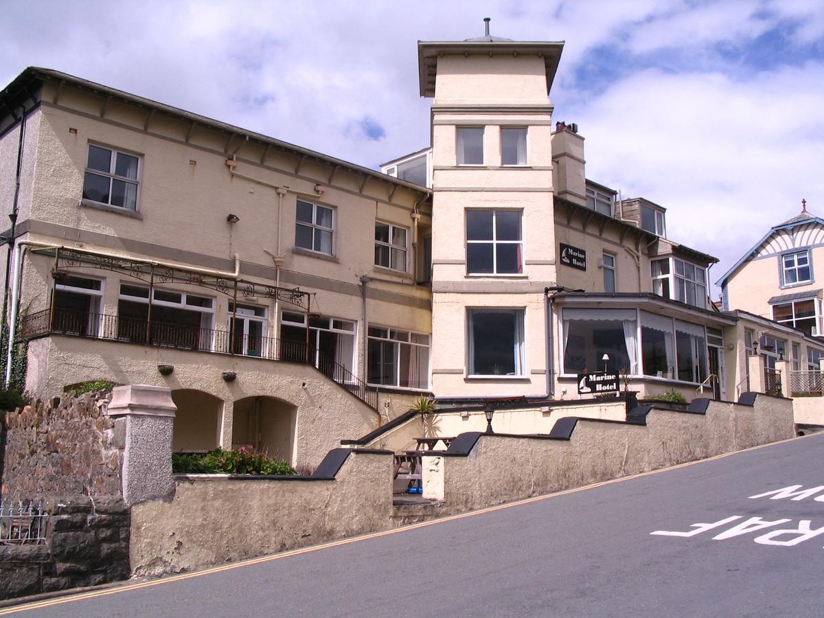 Marine Hotel Criccieth Exterior photo